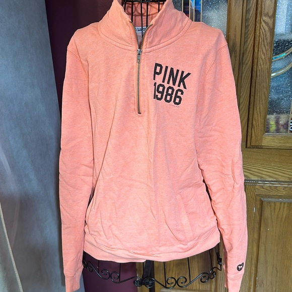 PINK Victoria's Secret Tops - Pink Victoria’s secret’s pull over​